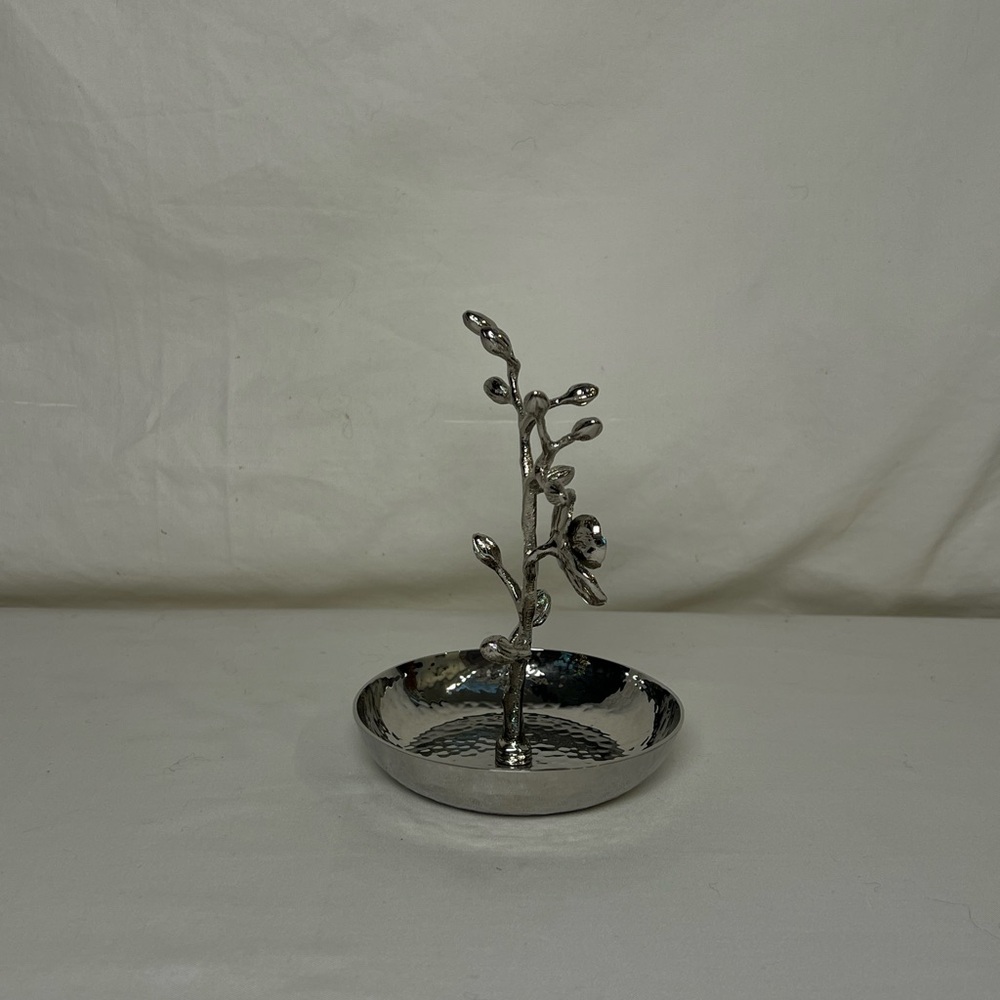 Michael Aram White Orchid Ring Catch - Picture 3 of 6